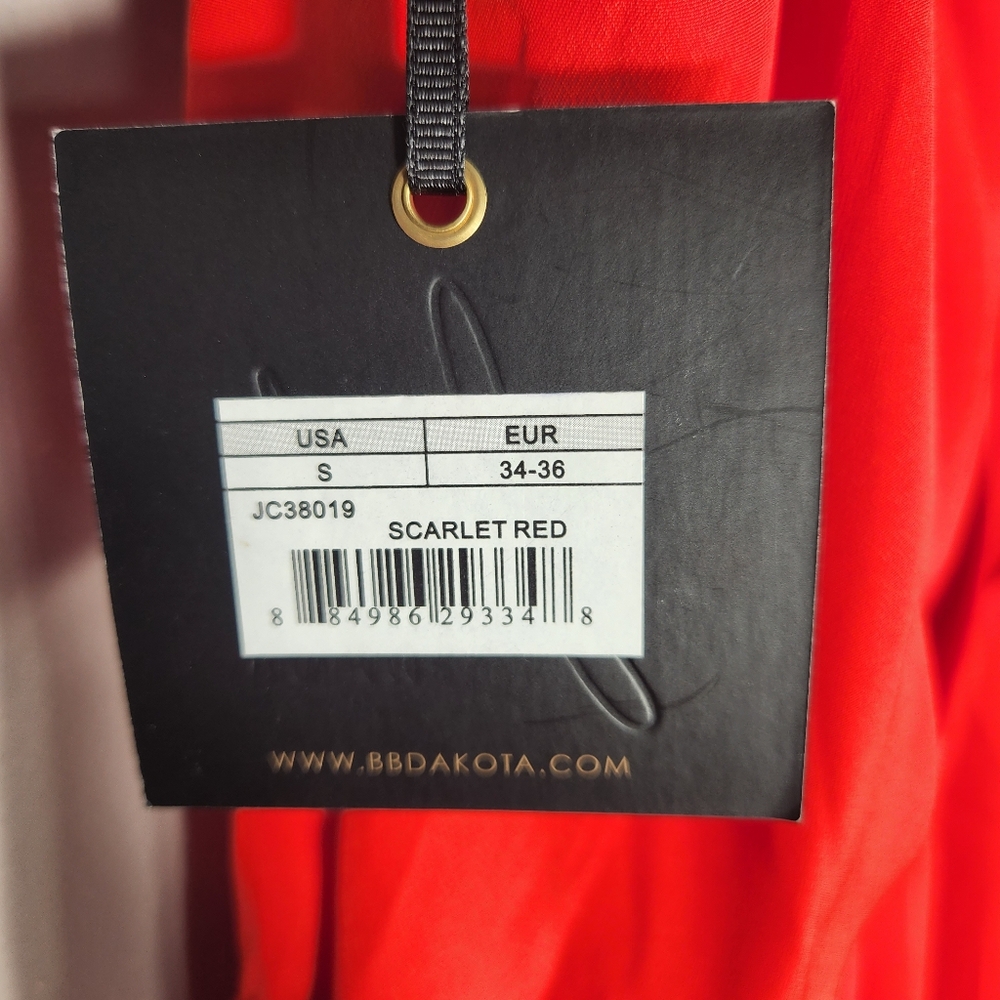 NWT Urban Outfitters JACK BB Dakota Scarlett RED DRESS Sz S Drapey Keyhole Back - Picture 7 of 10